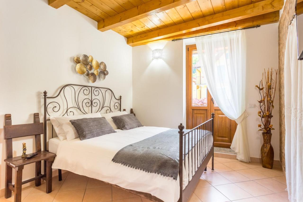 Guest House Casa Del Folletto Stresa Bagian luar foto